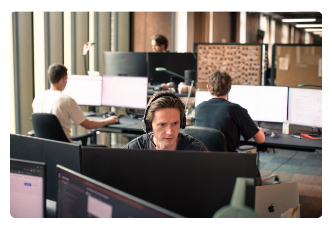 Vi flytter dit lager over i Rackbeat – nemt og trygt
