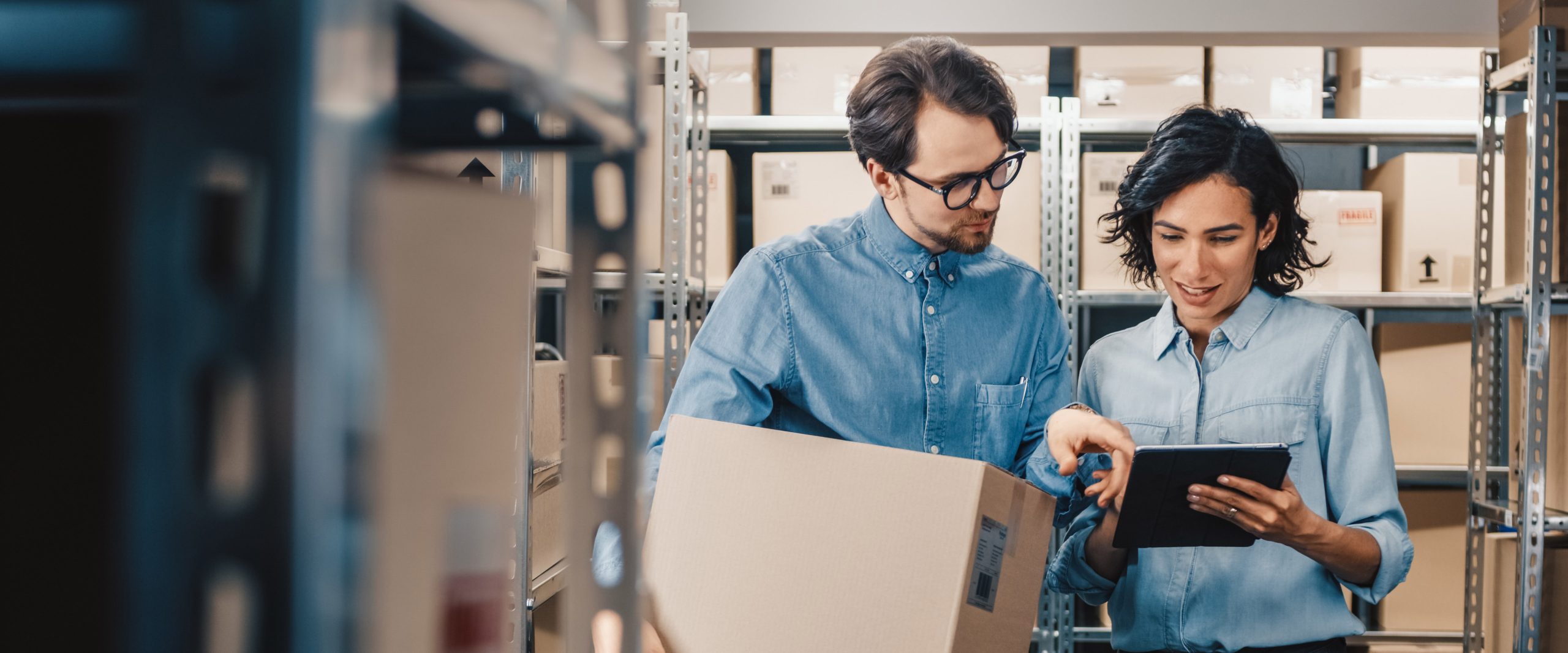 How to Manage Inventory When You Have Both a Webshop and a Physical Store